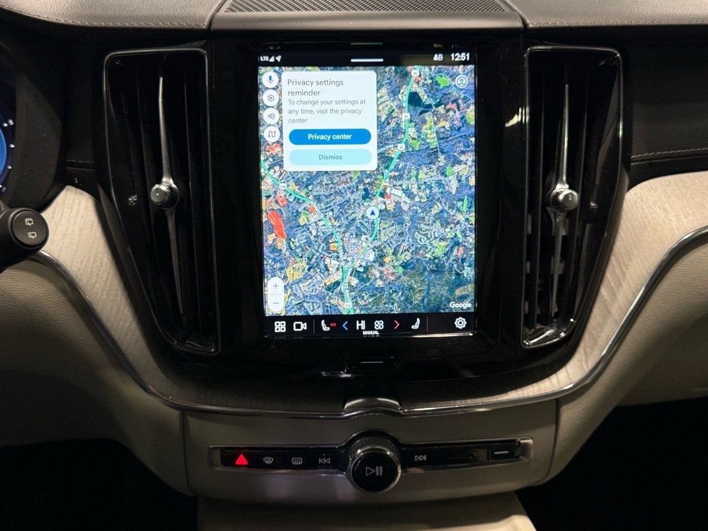 Used 2023 Volvo XC60 B5 Ultimate w/ Protection Package Premier image 20