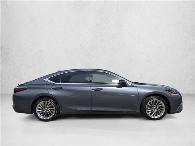 Certified 2023 Lexus ES 350 Ultra Luxury w/ Accessory Package (Z2) FWD image 4
