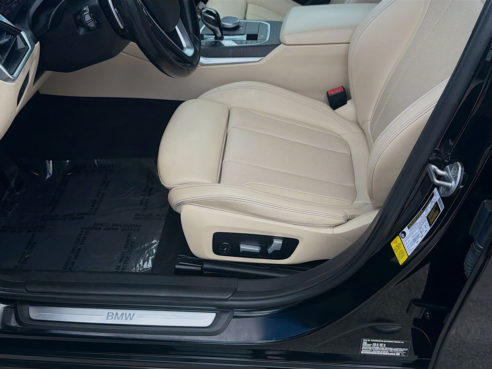 Used 2022 BMW 330i Sedan w/ Driving Assistance Package RWD image 18