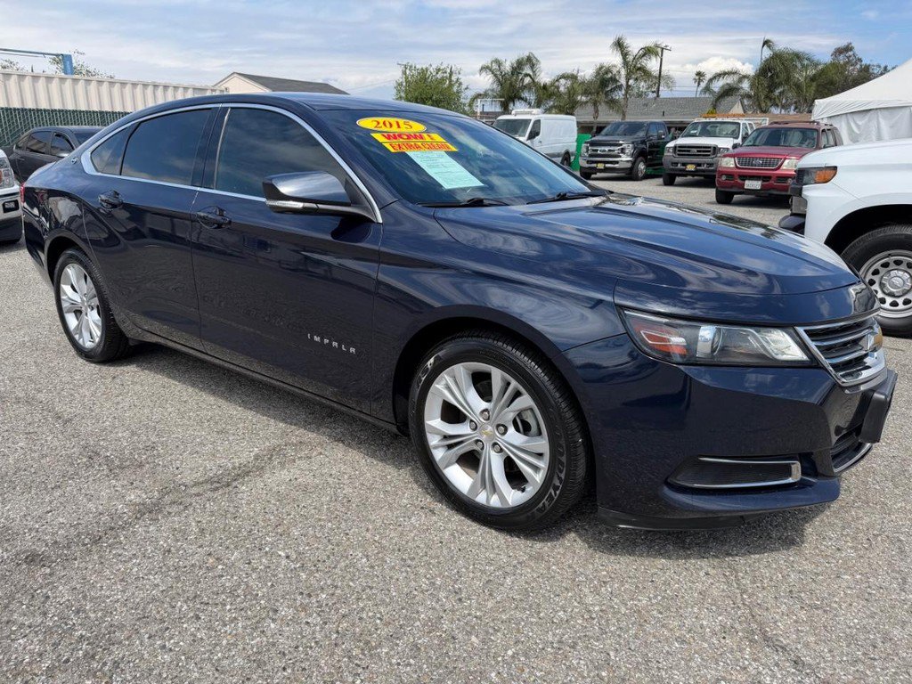 Used 2015 Chevrolet Impala LT w/ Convenience Package FWD image 3