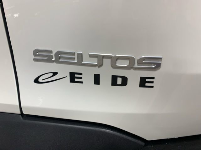 New 2026 Kia Seltos SX image 16