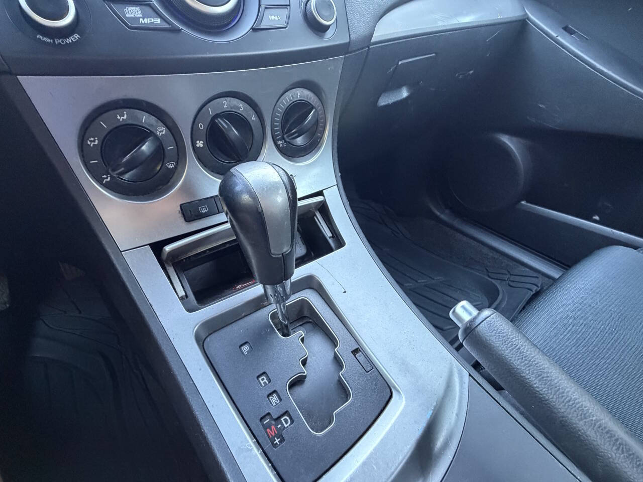 Used 2011 MAZDA MAZDA3 s Sport FWD image 11