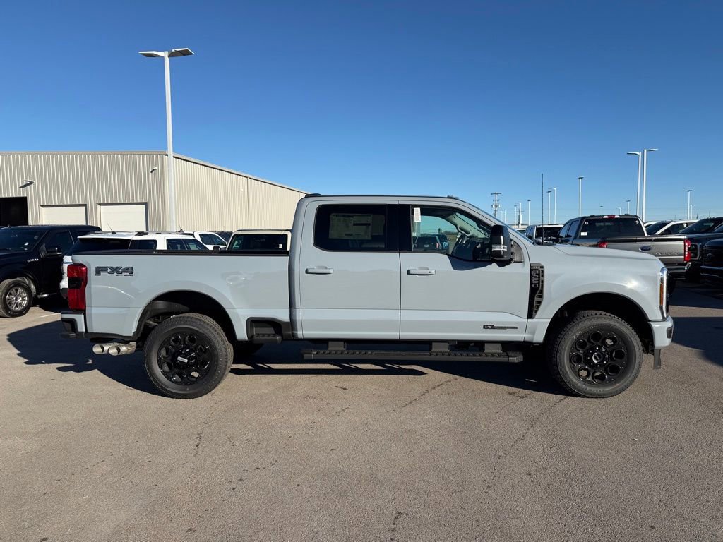 New 2026 Ford F250 Lariat w/ Black Appearance Package image 34
