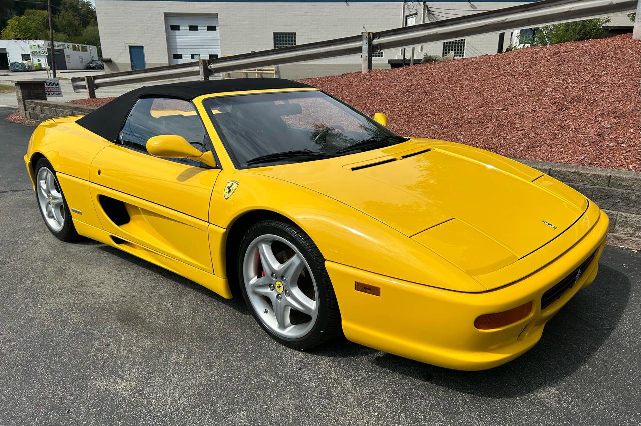 Used 1999 Ferrari F355 Spider RWD image 12