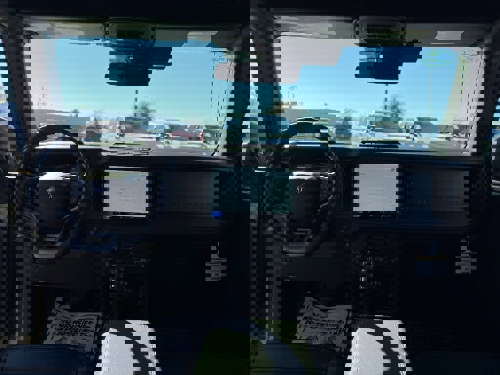 New 2025 Ford Bronco Badlands image 23