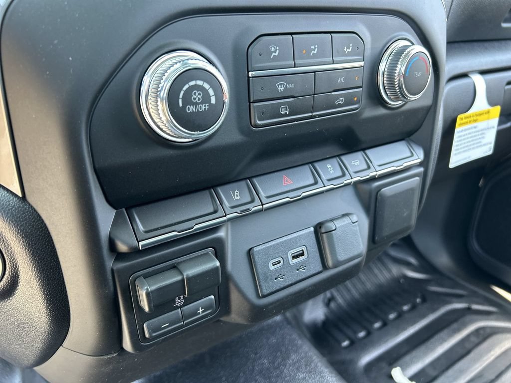 New 2026 GMC Sierra 2500 Pro RWD image 32
