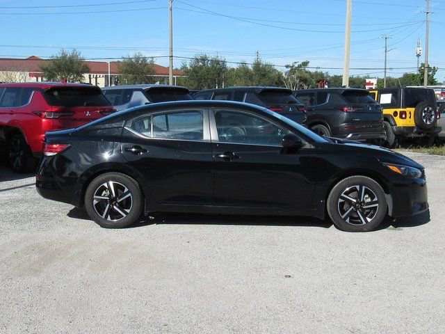 Used 2024 Nissan Sentra SV w/ All-Weather Package image 2