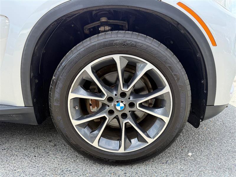 Used 2015 BMW X5 xDrive35i AWD/4WD image 11