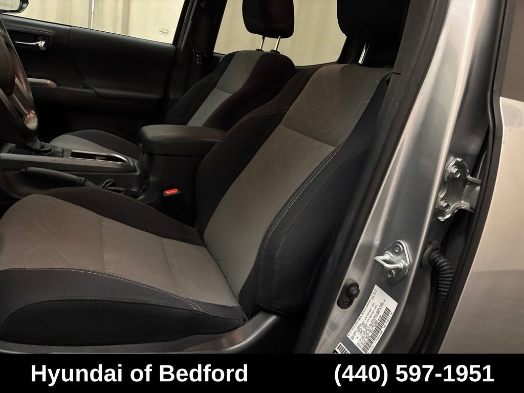 Used 2023 Toyota Tacoma TRD Sport AWD/4WD image 13
