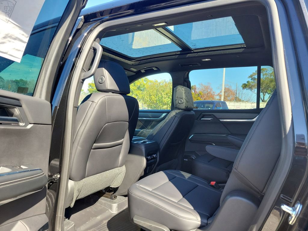 New 2026 GMC Acadia Elevation w/ Elevation Premium Package image 11