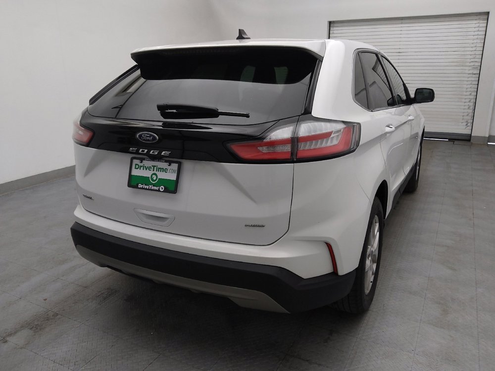 Used 2024 Ford Edge SEL image 7