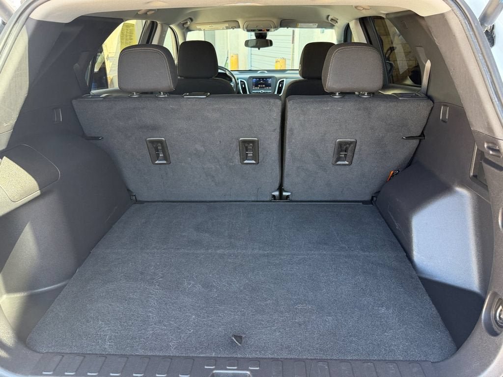 Used 2024 Chevrolet Equinox LT AWD/4WD image 17