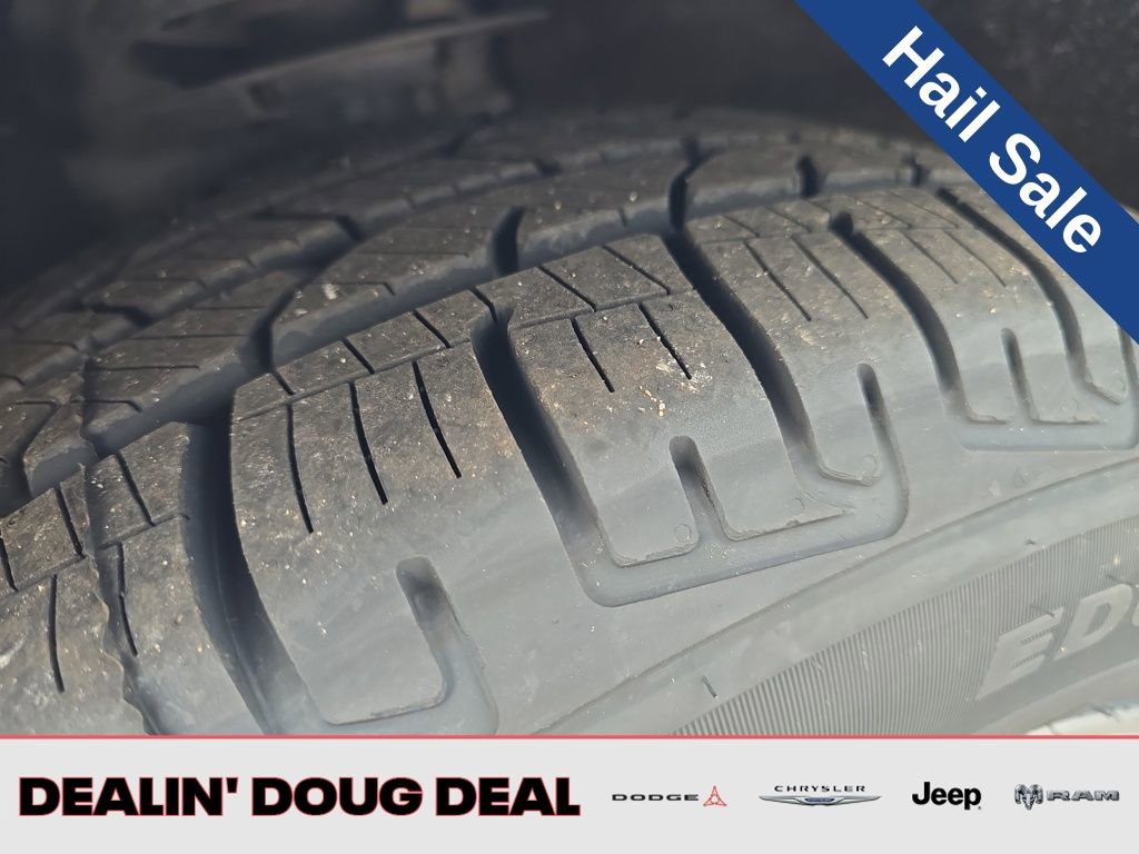 Used 2024 Ford Edge SEL image 26