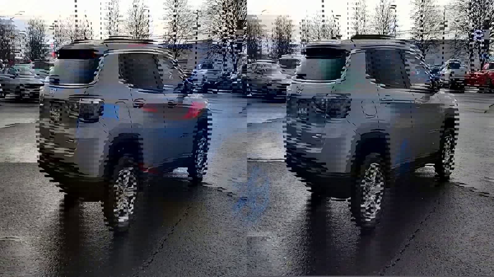 Certified 2023 Jeep Compass Latitude w/ Sun and Sound Group image 8