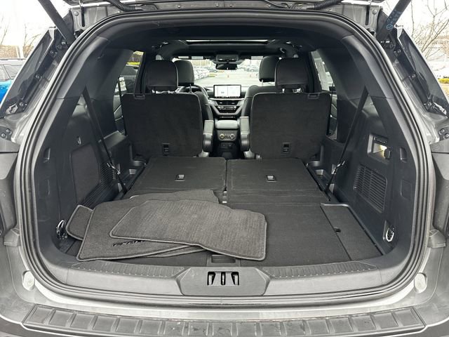 Certified 2025 Ford Explorer ST w/ Sun And Sound Package image 45
