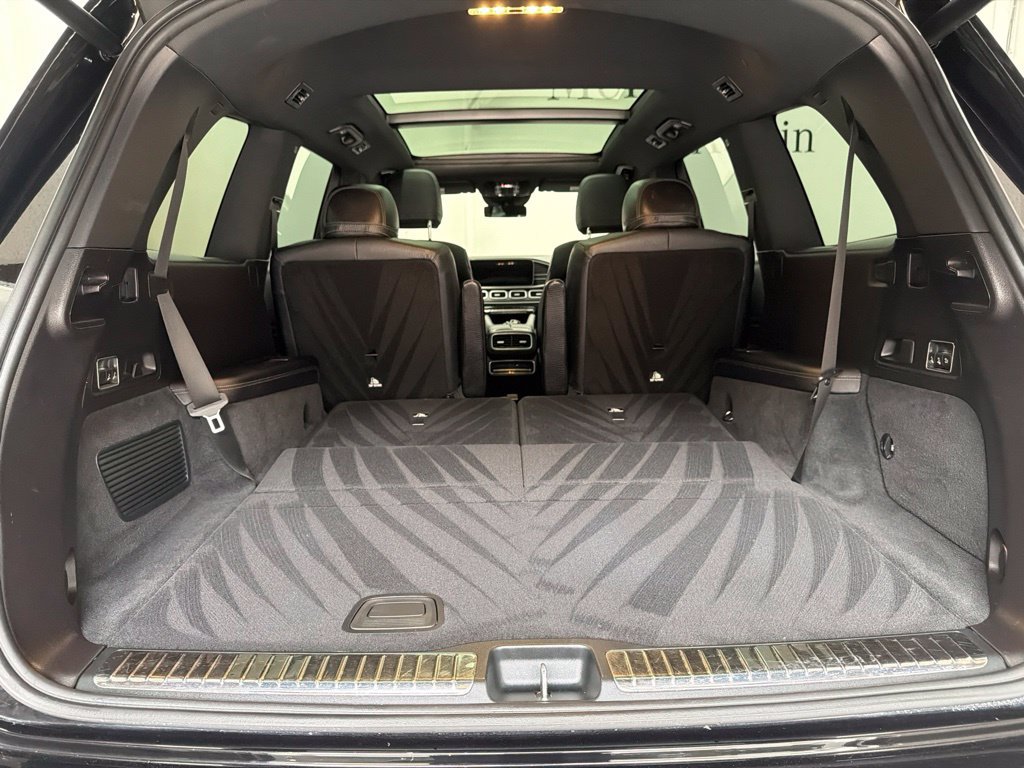 Used 2023 Mercedes-Benz GLS 450 4MATIC image 29