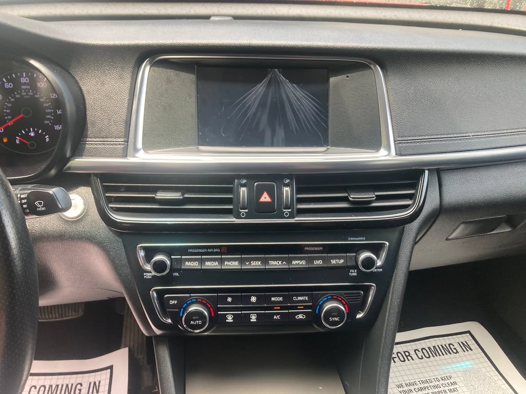Used 2018 Kia Optima SX FWD image 25