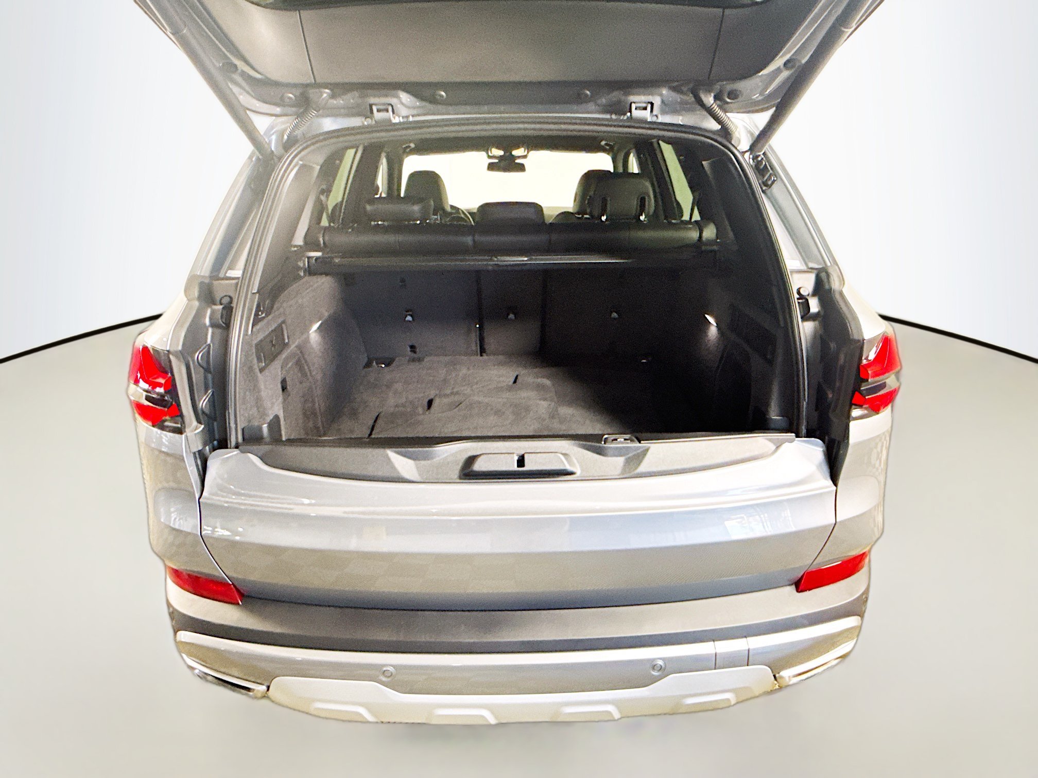 Used 2024 BMW X5 sDrive40i RWD image 35