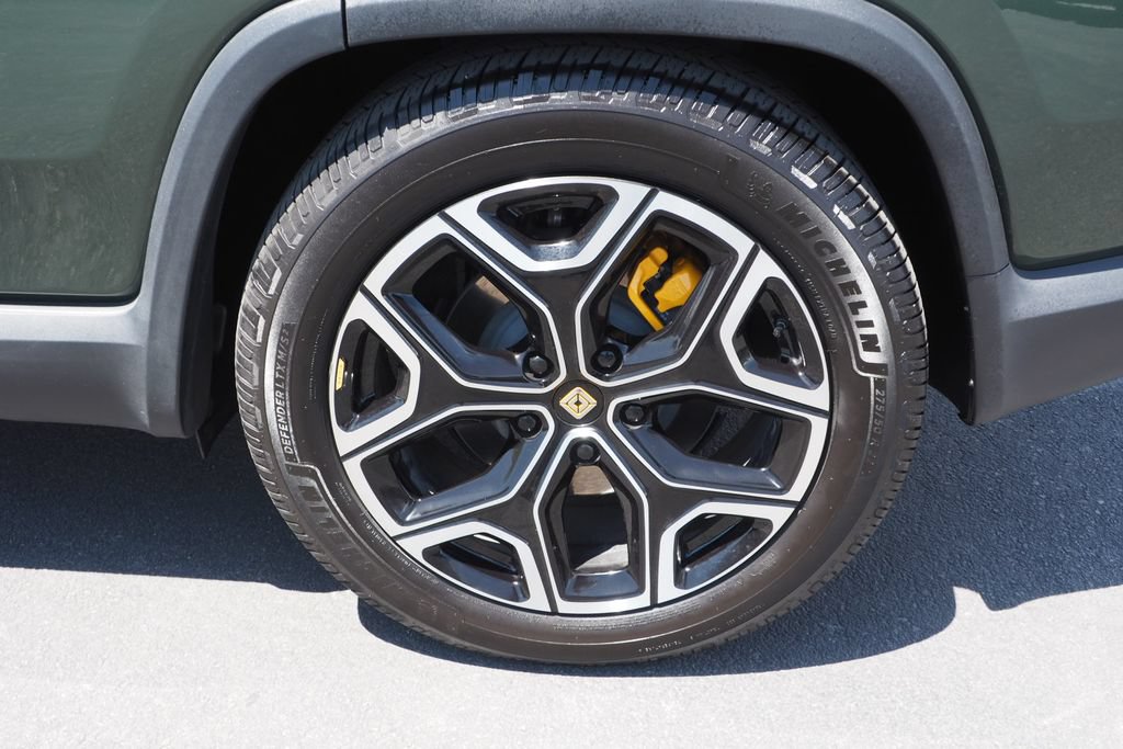 Used 2023 Rivian R1S Launch Edition Quad AWD/4WD image 9