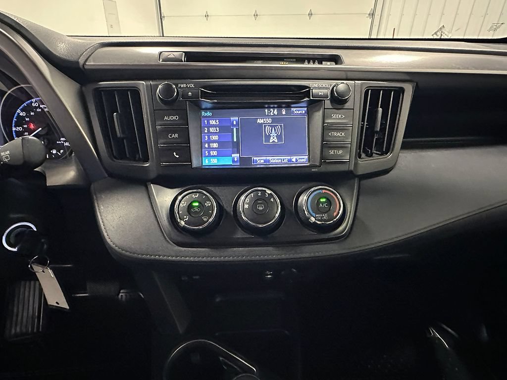 Used 2018 Toyota RAV4 LE w/ All Weather Liner Package AWD/4WD image 27