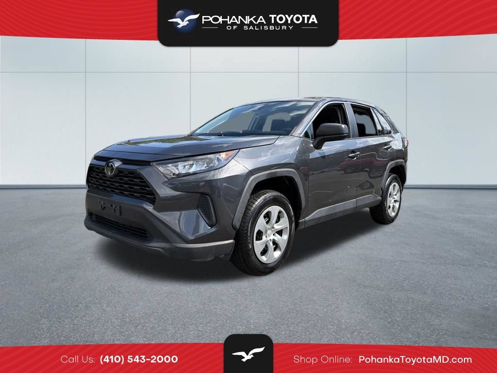 Used 2022 Toyota RAV4 LE FWD image 1