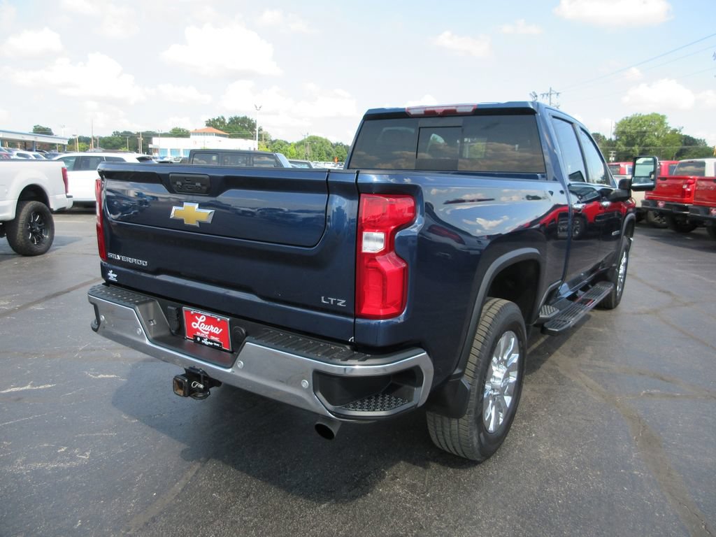 Certified 2022 Chevrolet Silverado 2500 LTZ w/ LTZ Plus Package AWD/4WD image 5