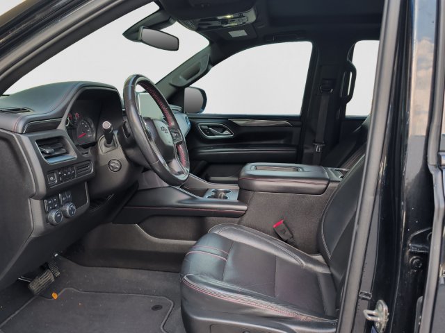 Used 2021 Chevrolet Tahoe RST w/ Luxury Package AWD/4WD image 11