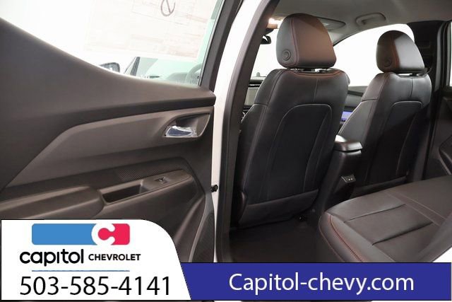 Used 2027 Chevrolet Bolt RS FWD image 27