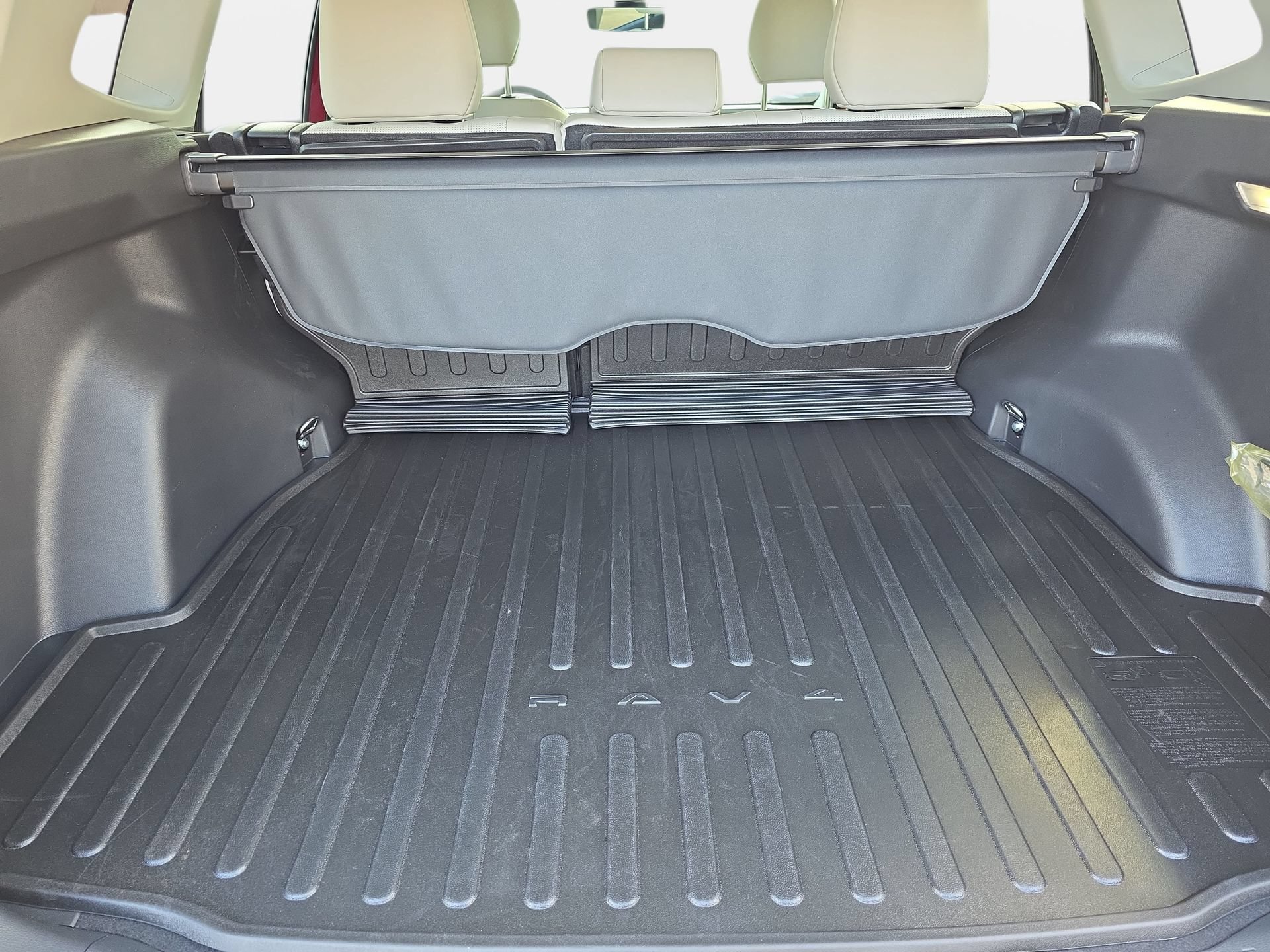 Used 2026 Toyota RAV4 XLE Premium w/ Panoramic Sun Roof Package AWD/4WD image 12