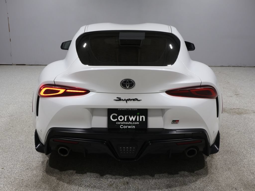 Used 2021 Toyota Supra w/ Safety & Technology Package RWD image 3