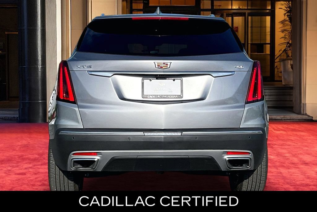 Used 2023 Cadillac XT5 Premium Luxury w/ Technology Package FWD image 5