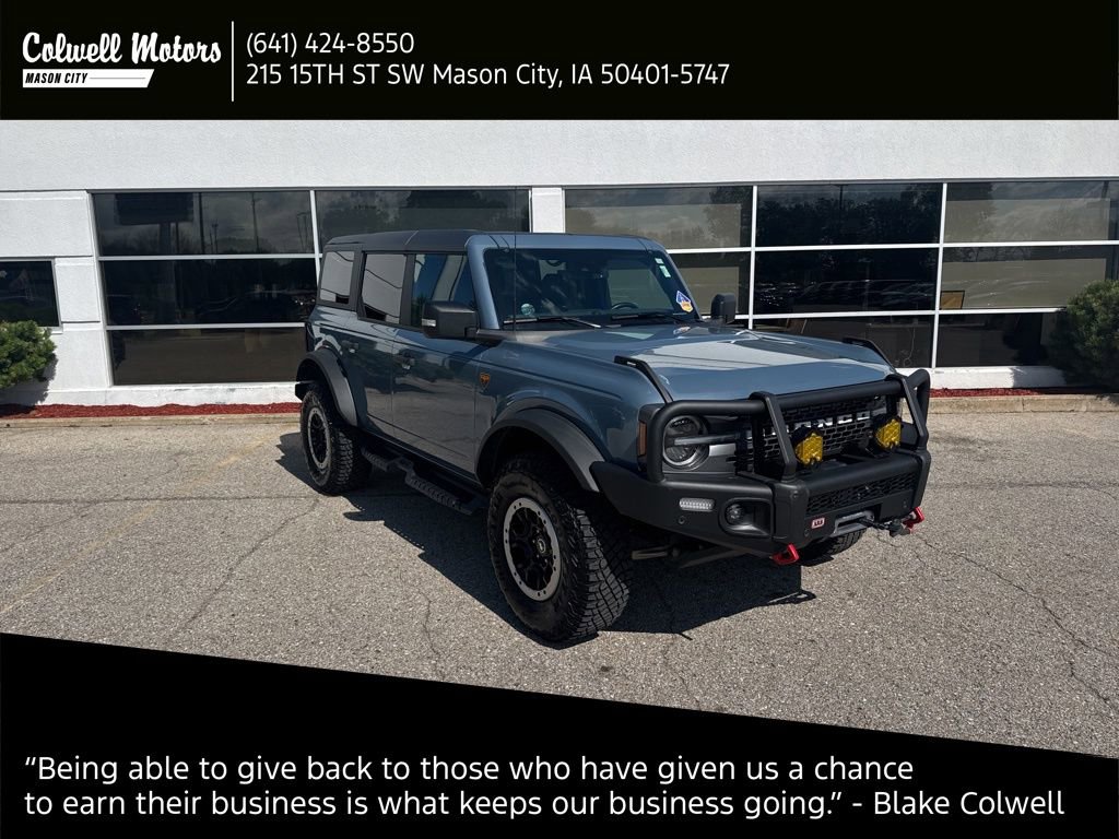 Used 2024 Ford Bronco Badlands image 1