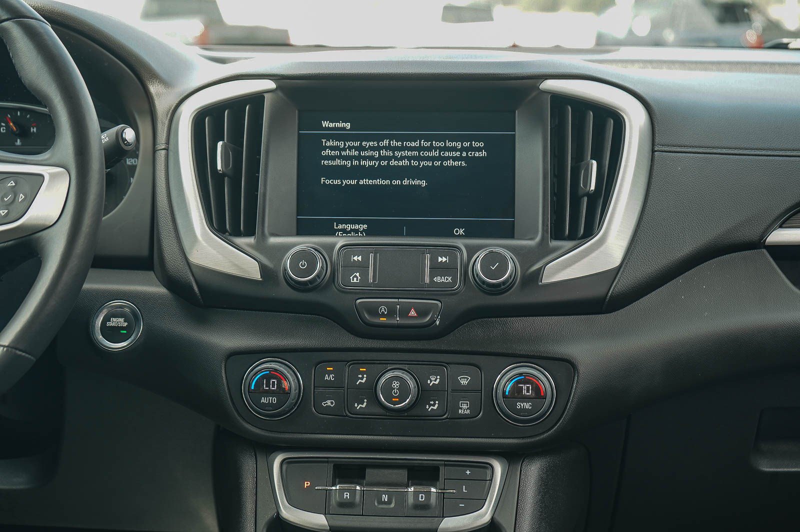 Used 2022 GMC Terrain SLT w/ Tech Package AWD/4WD image 15