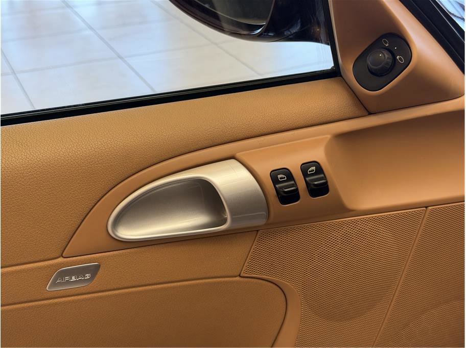 Used 2007 Porsche Boxster image 11