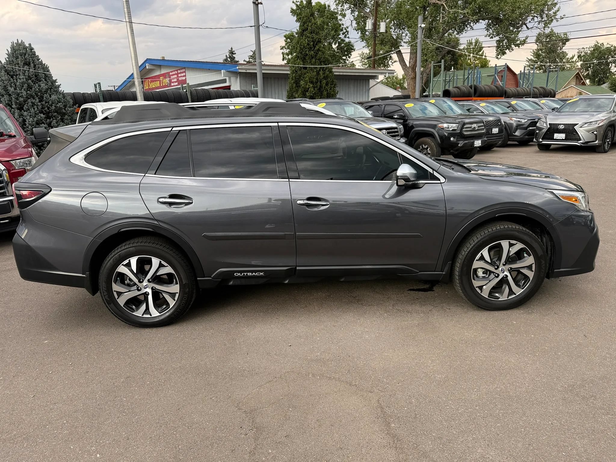 Used 2021 Subaru Outback Touring XT AWD/4WD image 10