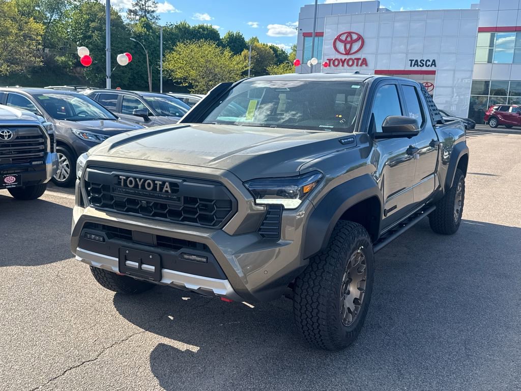 New 2026 Toyota Tacoma 4x4 Double Cab Hybrid image 3