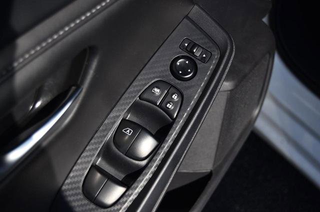 Certified 2024 Nissan Sentra SV image 9