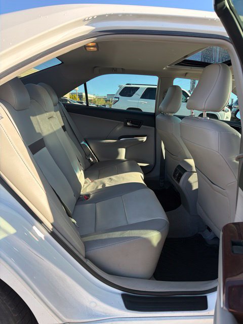 Used 2012 Toyota Camry XLE w/ Leather Pkg FWD image 8