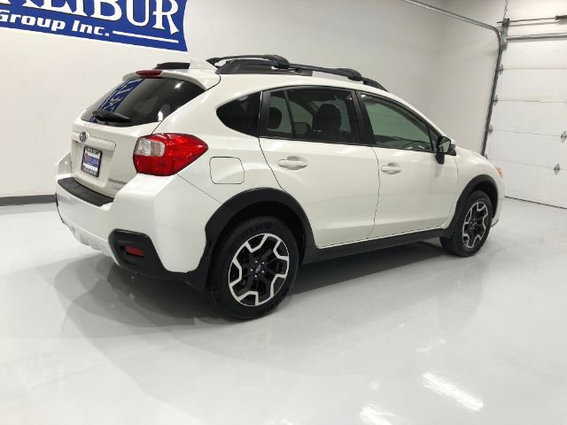 Used 2017 Subaru Crosstrek 2.0i Limited w/ Popular Package #2 image 17