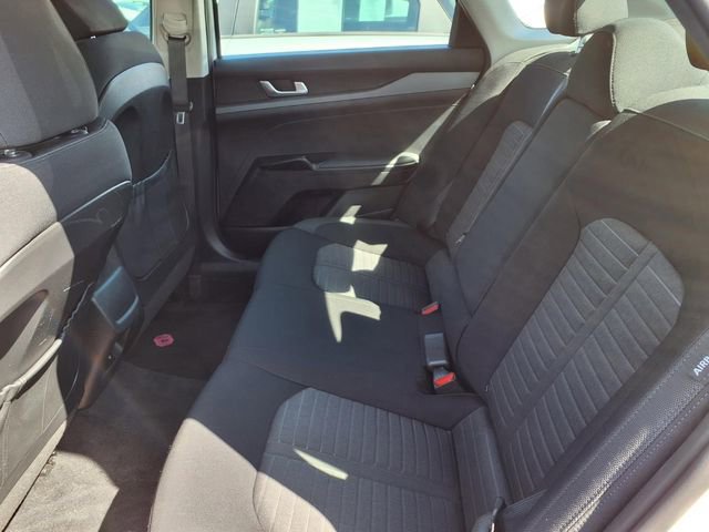 Used 2025 Kia K5 LXS FWD image 7