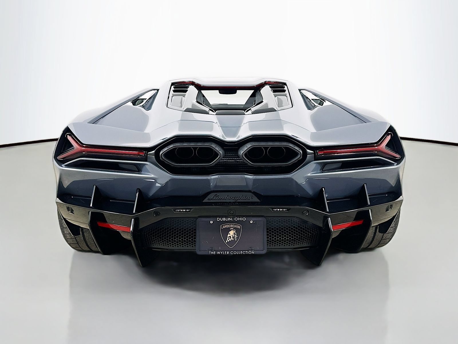 Used 2024 Lamborghini Revuelto AWD/4WD image 6