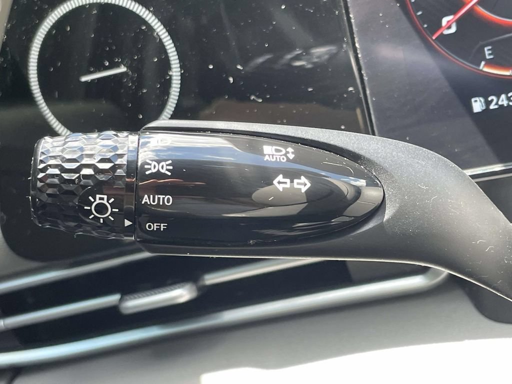 Certified 2023 Hyundai Elantra SEL w/ Convenience Package FWD image 21