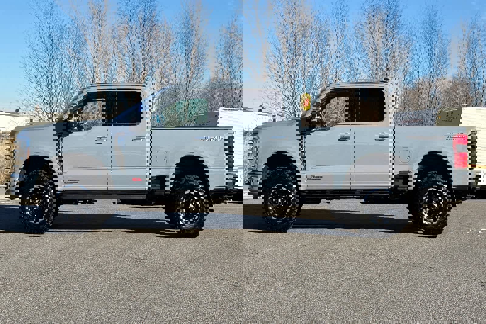 Used 2026 Ford F350 Platinum w/ Platinum Plus Package image 5