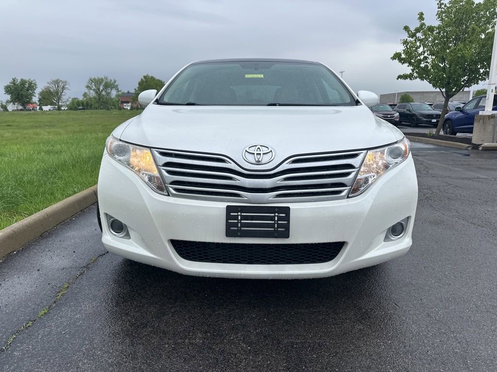 Used 2012 Toyota Venza Limited w/ Tow Pkg AWD/4WD image 2
