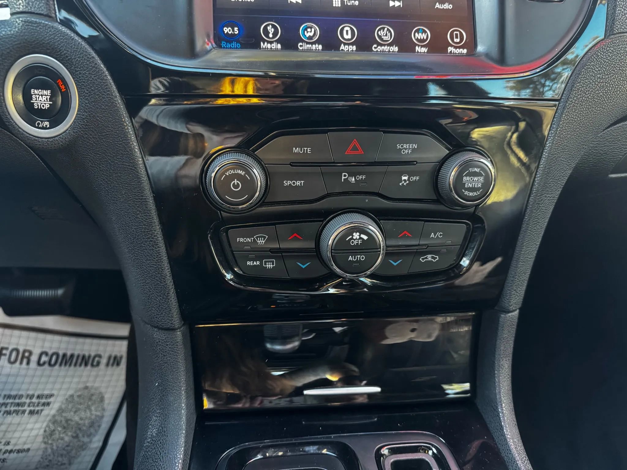 Used 2018 Chrysler 300 S w/ 300S Premium Group image 23