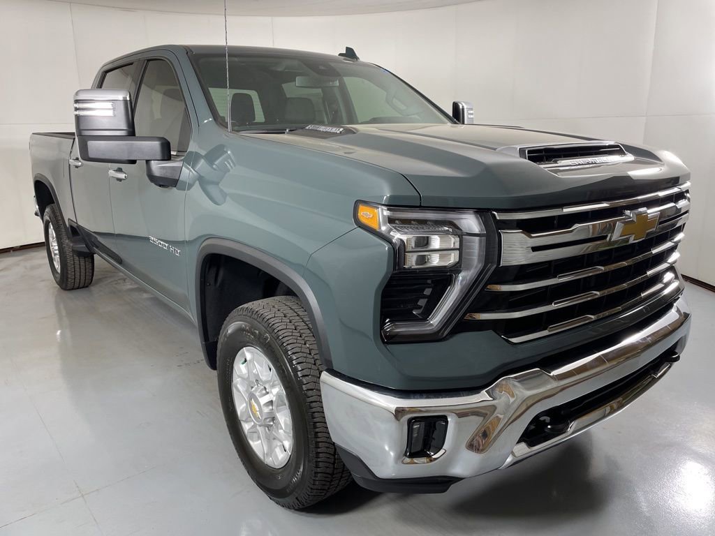 New 2026 Chevrolet Silverado 2500 LTZ w/ LTZ Convenience Package image 2