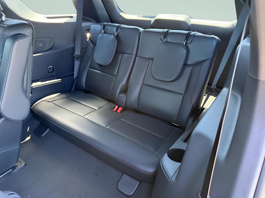 New 2026 Ford Explorer ST AWD/4WD image 8
