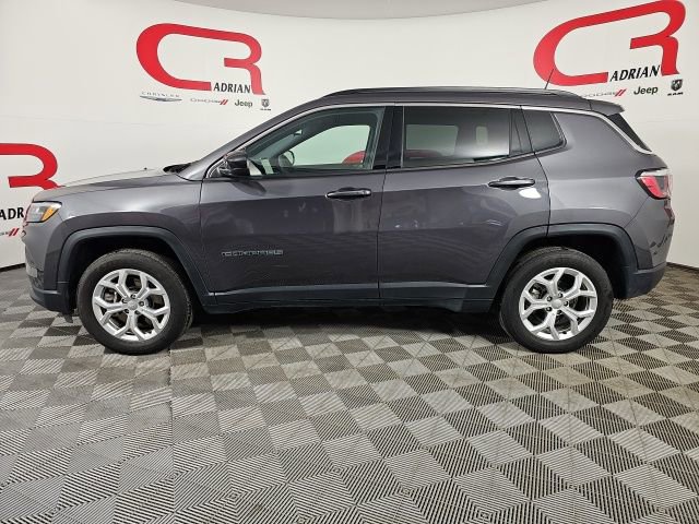 Certified 2024 Jeep Compass Latitude image 4