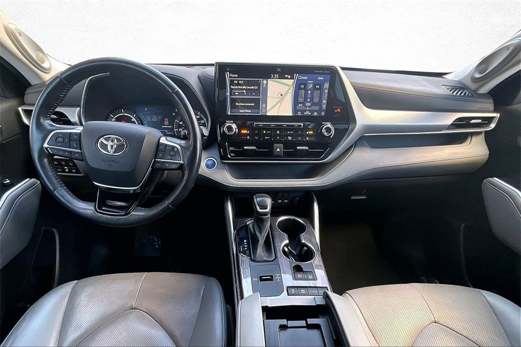 Certified 2021 Toyota Highlander Platinum image 8