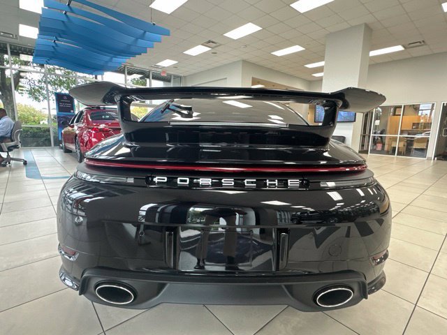 Used 2026 Porsche 911 Carrera RWD image 8
